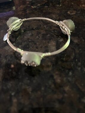 Bourbon & Boweties Silver Tone Druzy Quartz Wire Bangle Bracelet BB Charm